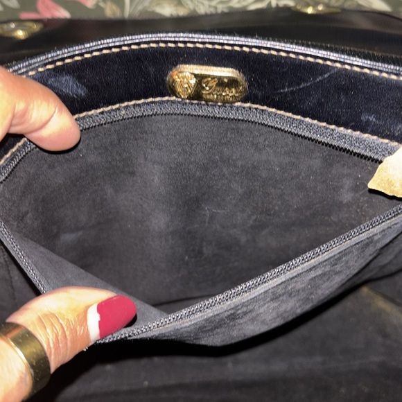 Gucci black messenger bag - Picture 8 of 13